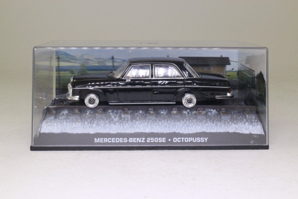 Mercedes Benz  280 SE -  Octopussy, Hobby en Vrije tijd, Modelauto's | 1:43, Ophalen, Auto, Overige merken
