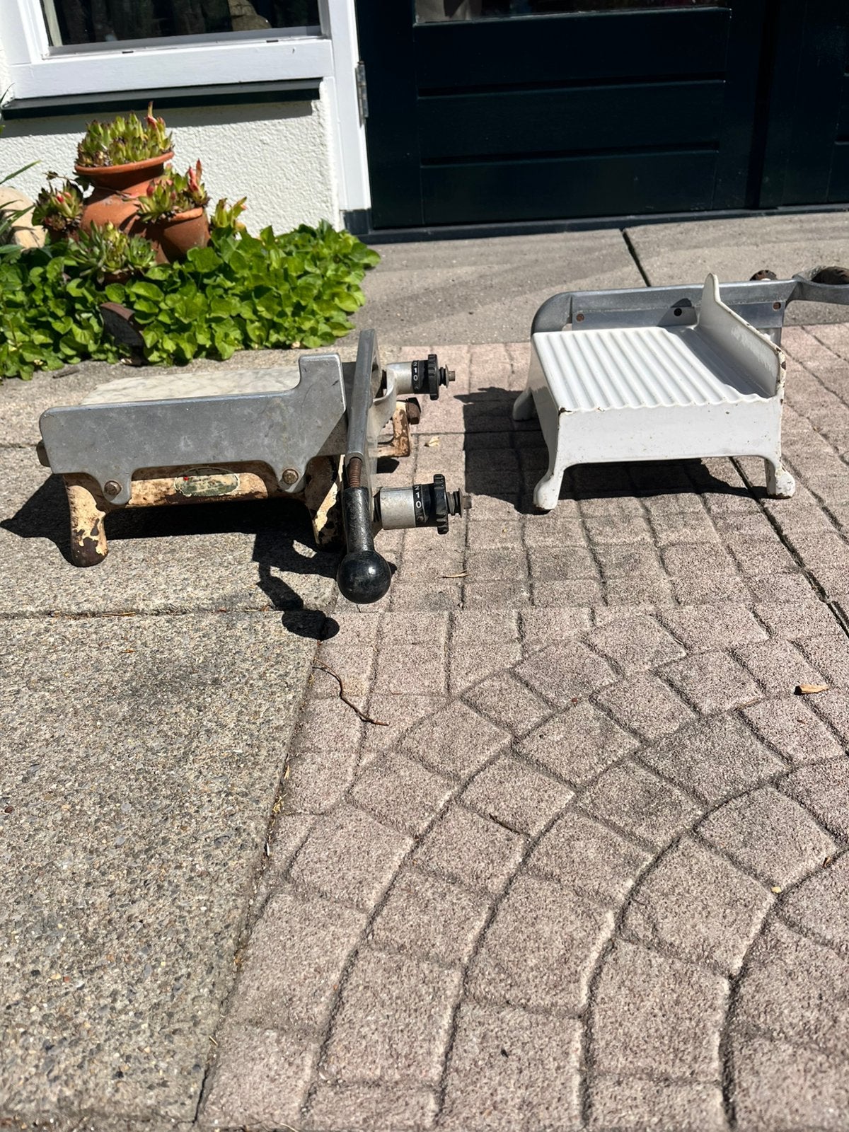 Voor €15 twee snijmachines uit oma’s tijd!!, Antiek en Kunst, Ophalen