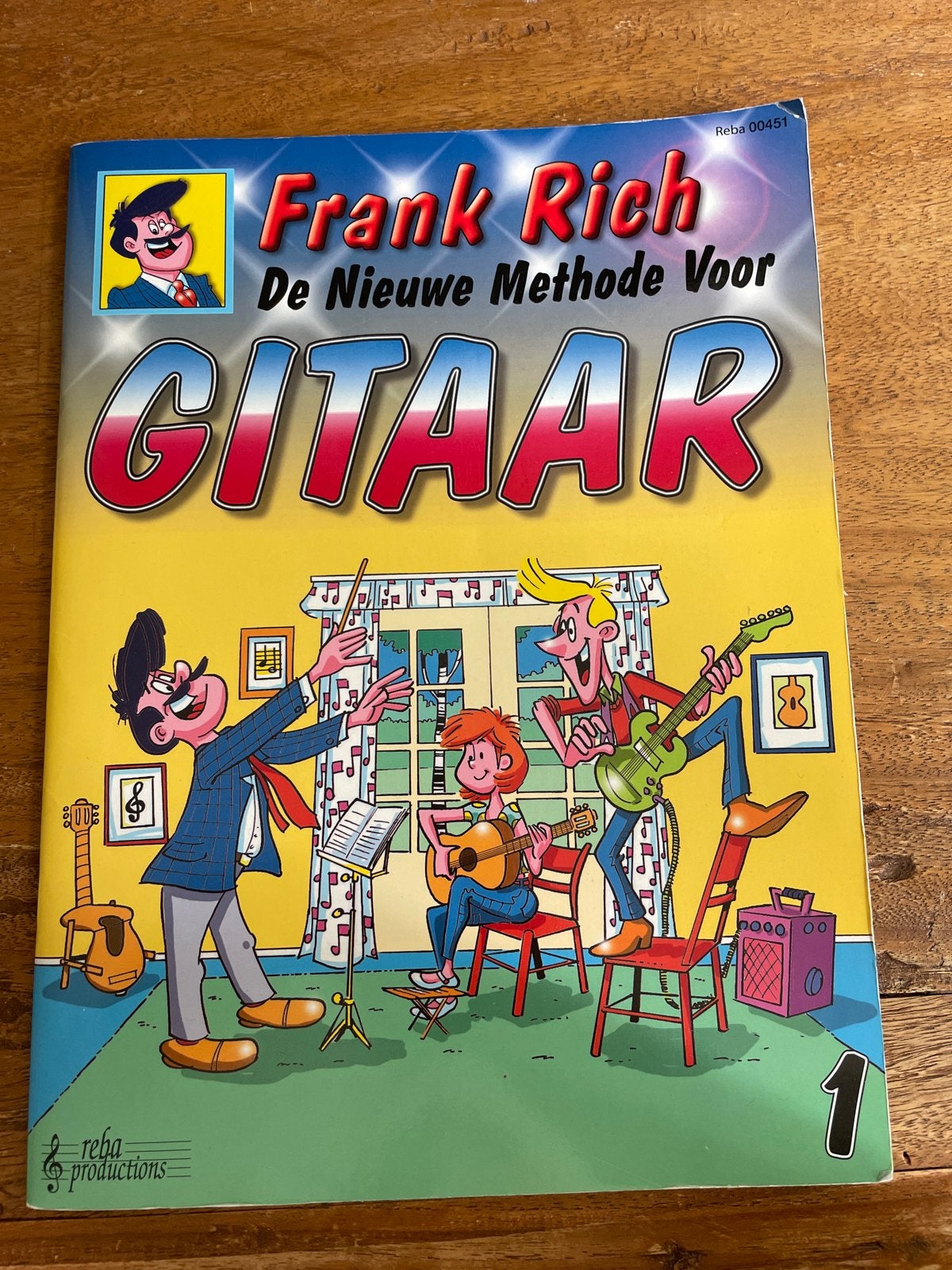 Frank Rich Gitaar Methode Deel 1 - Nieuwstaat, Muziek en Instrumenten, Gitaar, Overige genres, Les of Cursus, Ophalen of Verzenden