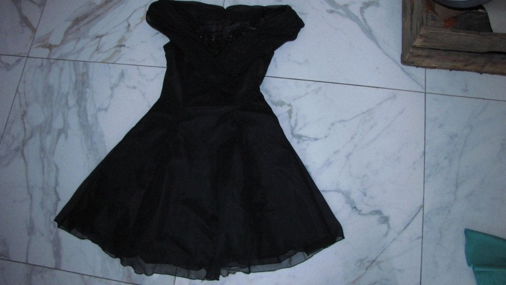 38 zwarte COCKTAIL jurk met bling halslijn, Kleding | Dames, Maat 38/40 (M), Zwart, Ophalen of Verzenden, Zo goed als nieuw