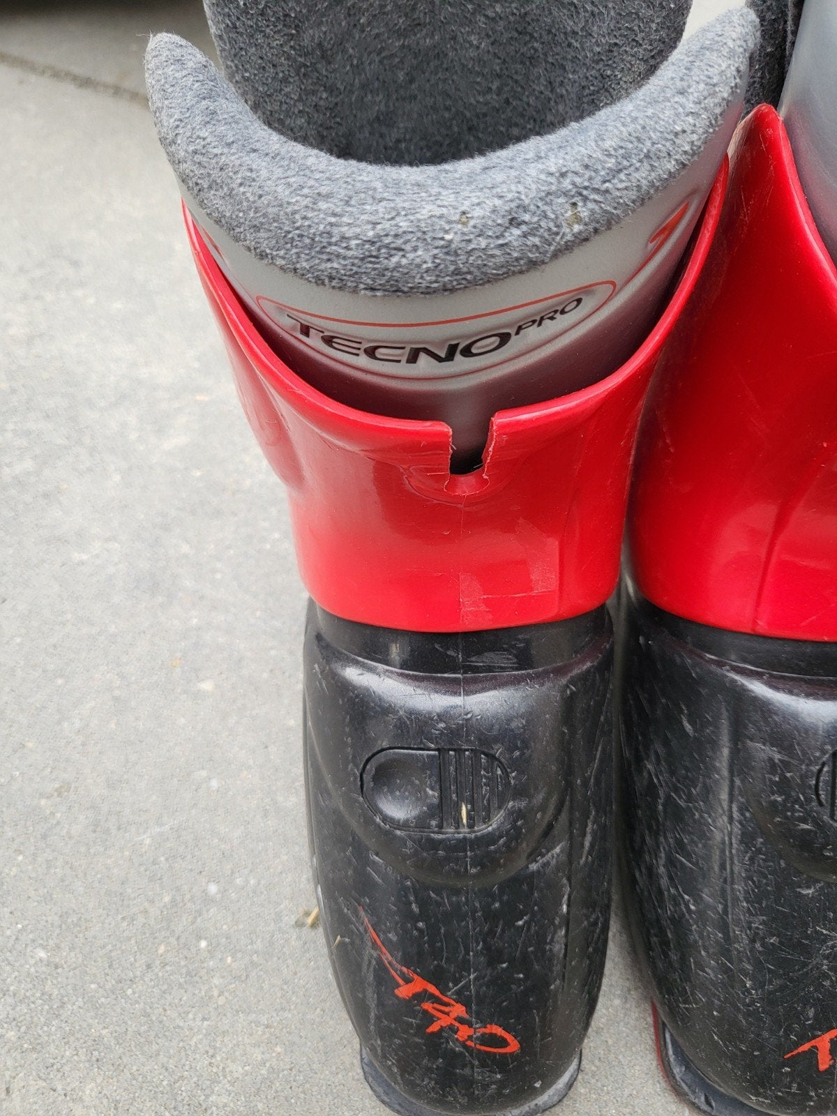 TecnoPro skischoenen maat 43.5 zo goed als nieuw, Overige merken, Schoenen, Ophalen of Verzenden, Zo goed als nieuw