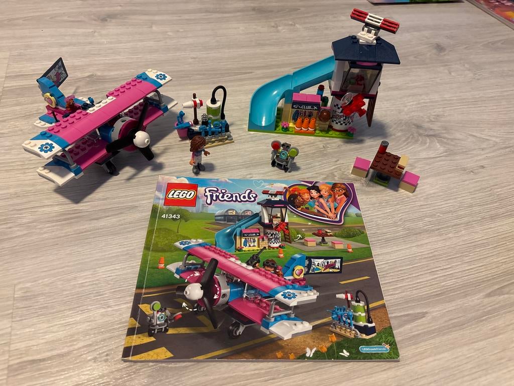 Lego Friends Heartlake City Luchthaven #41343, Ophalen of Verzenden, Zo goed als nieuw, Complete set, Lego
