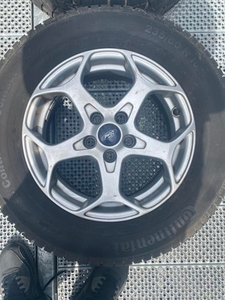 winterbandenset ford transit 235/60/16, Ophalen, 16 inch, Banden en Velgen, Winterbanden