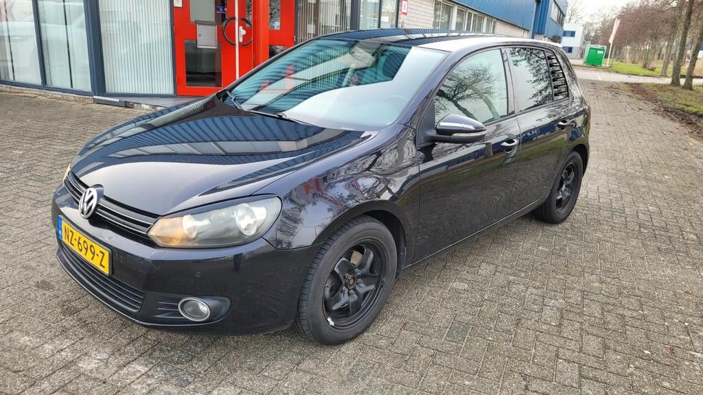 Volkswagen Golf 6 1.4 TSI 90KW 2010 Zwart Inruil koopje, Auto's, Stof, 4 cilinders, Bedrijf, Golf