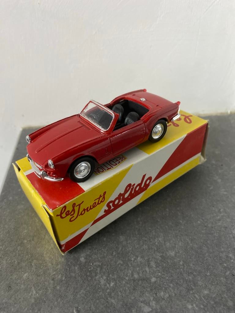Solido Triumph Spitfire 1962 - Klassieker!, Hobby en Vrije tijd, Modelauto's | 1:43, Ophalen, Gebruikt, Auto, Solido