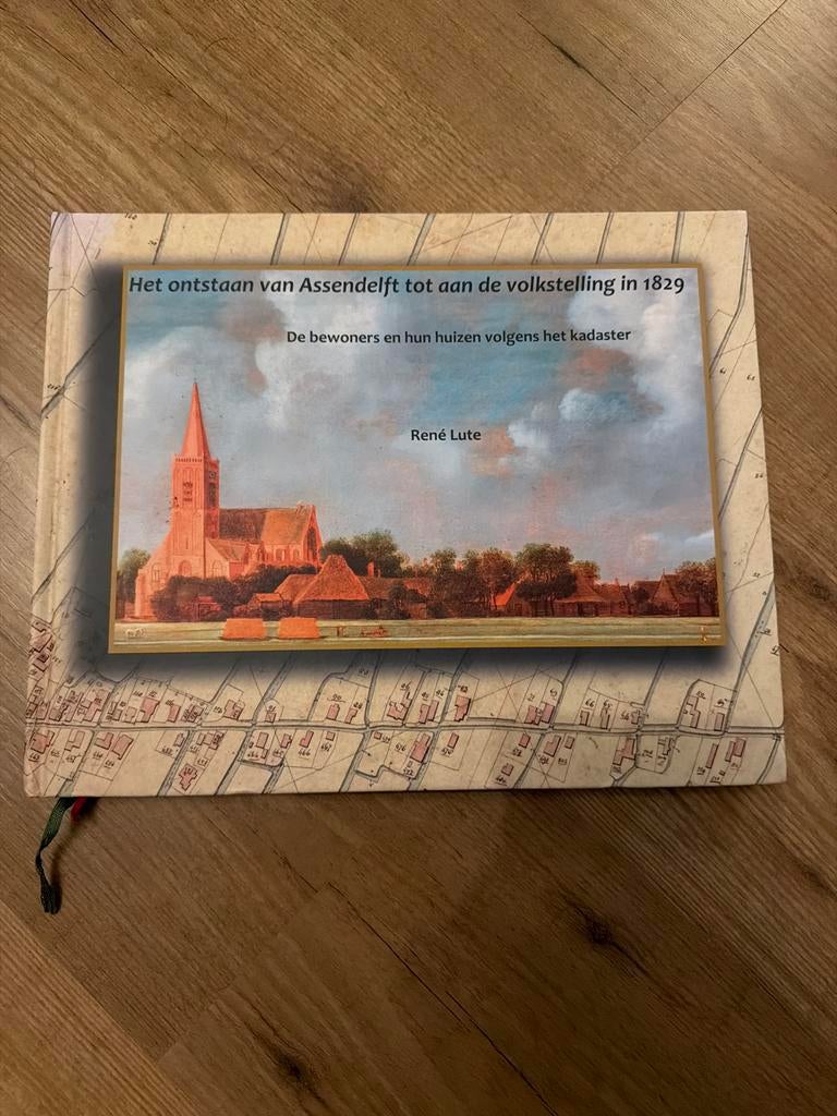 Assendelft boek over de geschiedenis, Ophalen of Verzenden, 20e eeuw of later, Gelezen