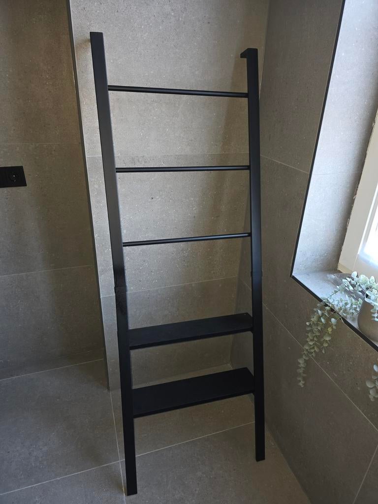 Ophalen Stijlvolle zwarte handdoekhouder ladder, Ophalen of Verzenden, Zo goed als nieuw, Zwart, Handdoekenrek