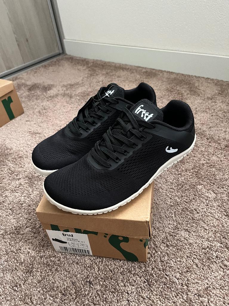 Freet barefoot Vibe maat 41, Zwart, Nieuw, Ophalen of Verzenden, Sneakers of Gympen