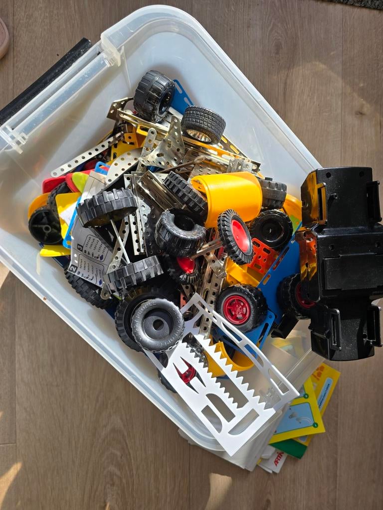 Meccano/Mek-struct 5 kilo, Kinderen en Baby's, Speelgoed | Bouwstenen, Ophalen of Verzenden, Gebruikt, Overige merken
