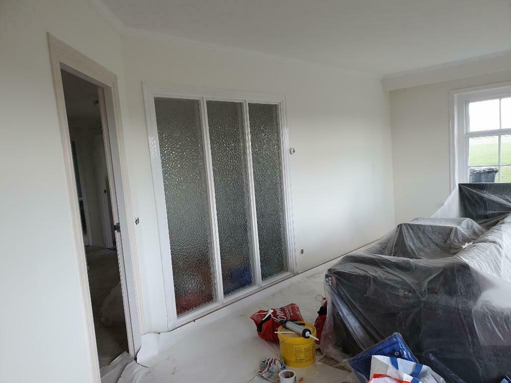 Goedkoop schilderwerk & behangwerk voor binnen & buiten, Garantie, Behangen