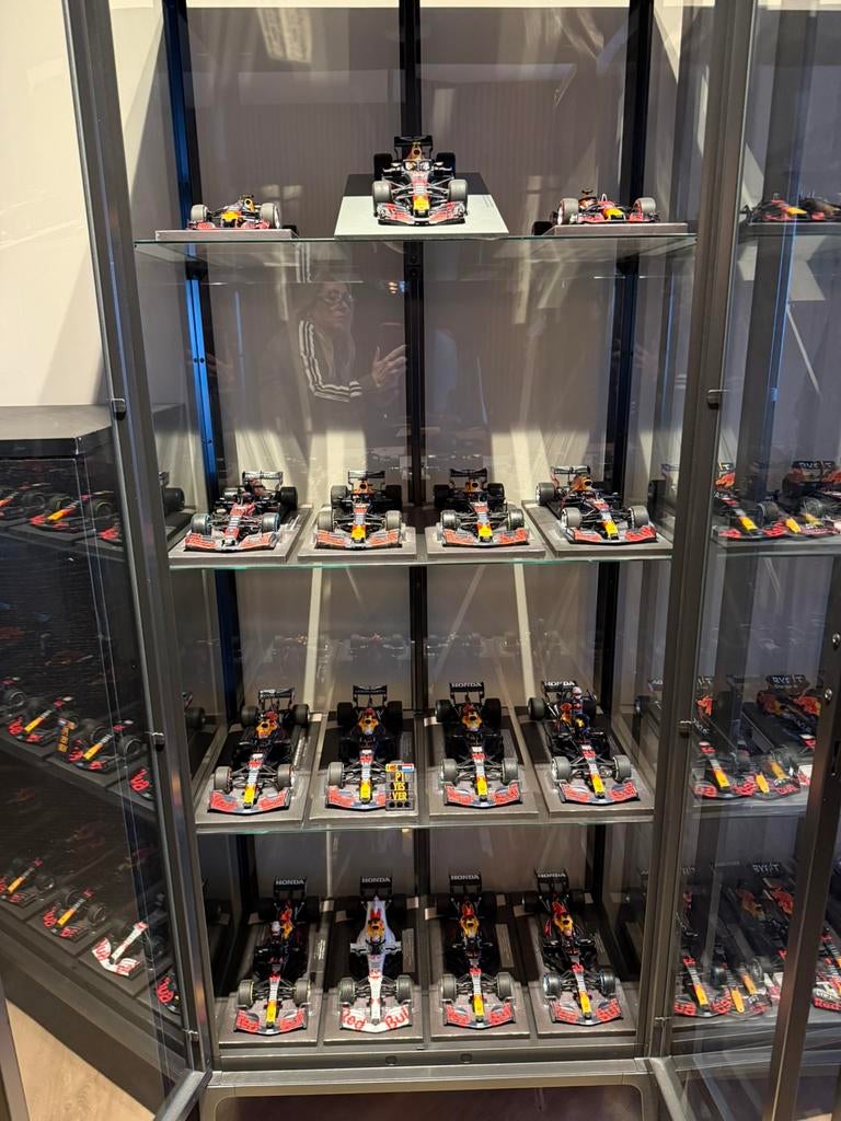 Te koop F1 autos max Verstappen, Auto, Groter dan 1:32, Zo goed als nieuw, Ophalen