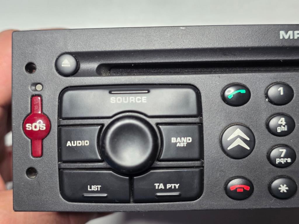 Citroën / Peugeot RT3 Navigatie Radio OEM GSM Bluetooth, Verzenden, Zo goed als nieuw