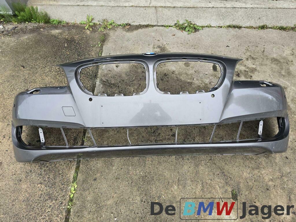 Voorbumper pre LCI grijs BMW 5-serie F10 F11 51117285961, Auto-onderdelen, Gebruikt, Voor, Ophalen of Verzenden