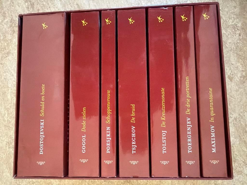 Russische Bibliotheek - Complete Set, Boeken, Ophalen of Verzenden, Zo goed als nieuw, Nederland