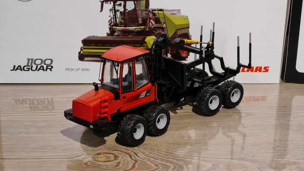 Komatsu 865 forwarder Crane 1:35, Hobby en Vrije tijd, Overige merken, ., First Gear, Tractor of Landbouw