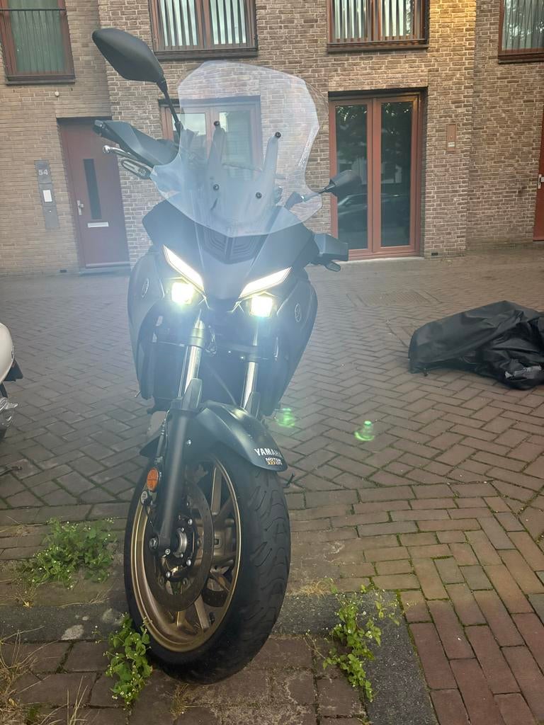 Yamaha Tracer 7 GT 2024- Nieuwstaat - 4400km, Motoren, 2 cilinders, Meer dan 35 kW, Toermotor, ABS