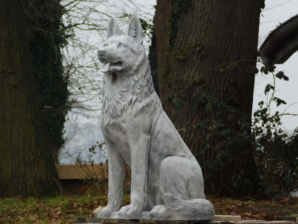 Beeld Herdershond XL - 80 cm - Steen, Ophalen of Verzenden, Zo goed als nieuw, Mens