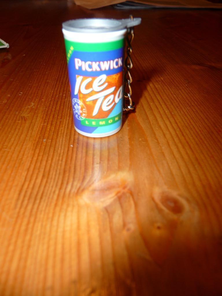 Sleutelhanger Pickwick ice tea lemon in de vorm van blikje, Verzamelen, Sleutelhangers, Ophalen, Zo goed als nieuw, Merk