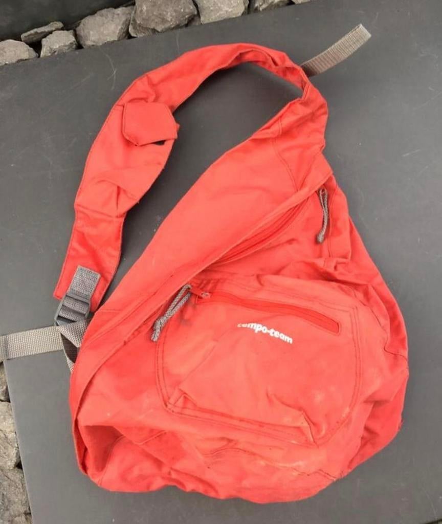 Tempo Team Rode Waterdichte Rugzak diverse rugzakken tassen, Overige merken, 25 tot 40 cm, Ophalen of Verzenden, Zo goed als nieuw