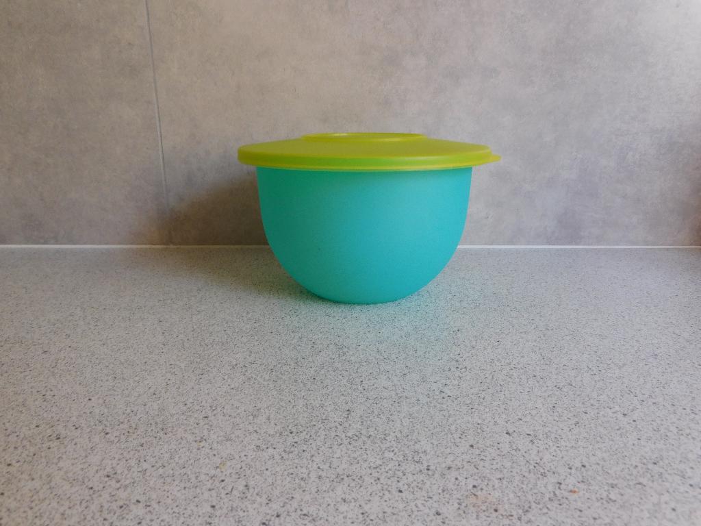 Tupperware Trendy Smartkom 1,3 Ltr. Aqua Geel, Ophalen of Verzenden, Zo goed als nieuw, Groen, Overige typen