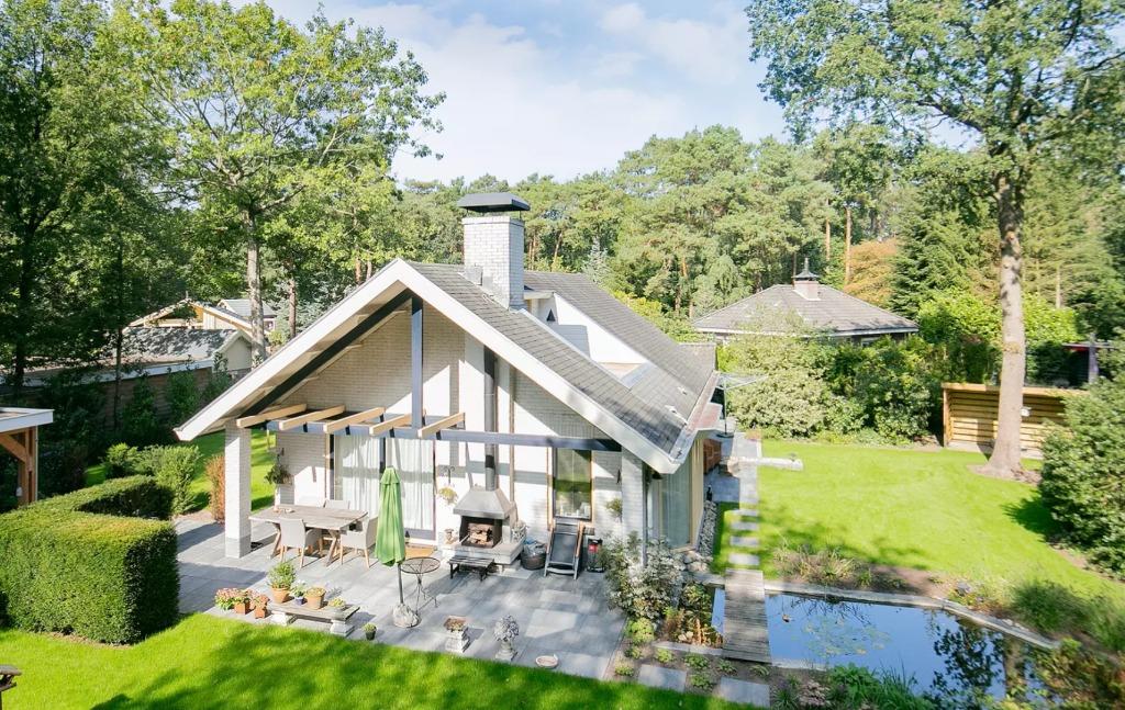 Vakantiewoning Drenthe, In bos, 2 slaapkamers, Landelijk, Open haard