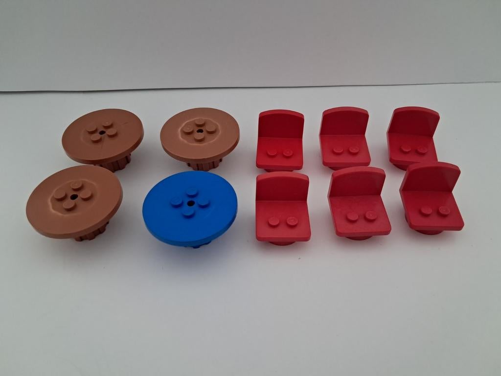 Lego Fabuland - tafels en stoeltjes, Kinderen en Baby's, Speelgoed | Duplo en Lego, Ophalen of Verzenden, Gebruikt, Losse stenen