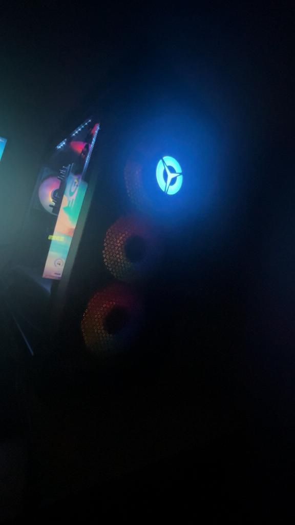 Gaming pc, Computers en Software, Desktop Pc's, Ophalen of Verzenden, Zo goed als nieuw, Gaming
