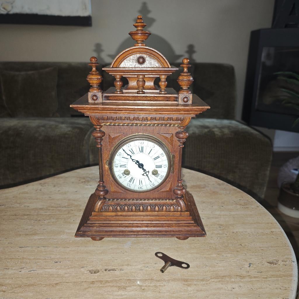 Mooie Junghans tafelklok / schoorsteenklok, Antiek en Kunst, Ophalen