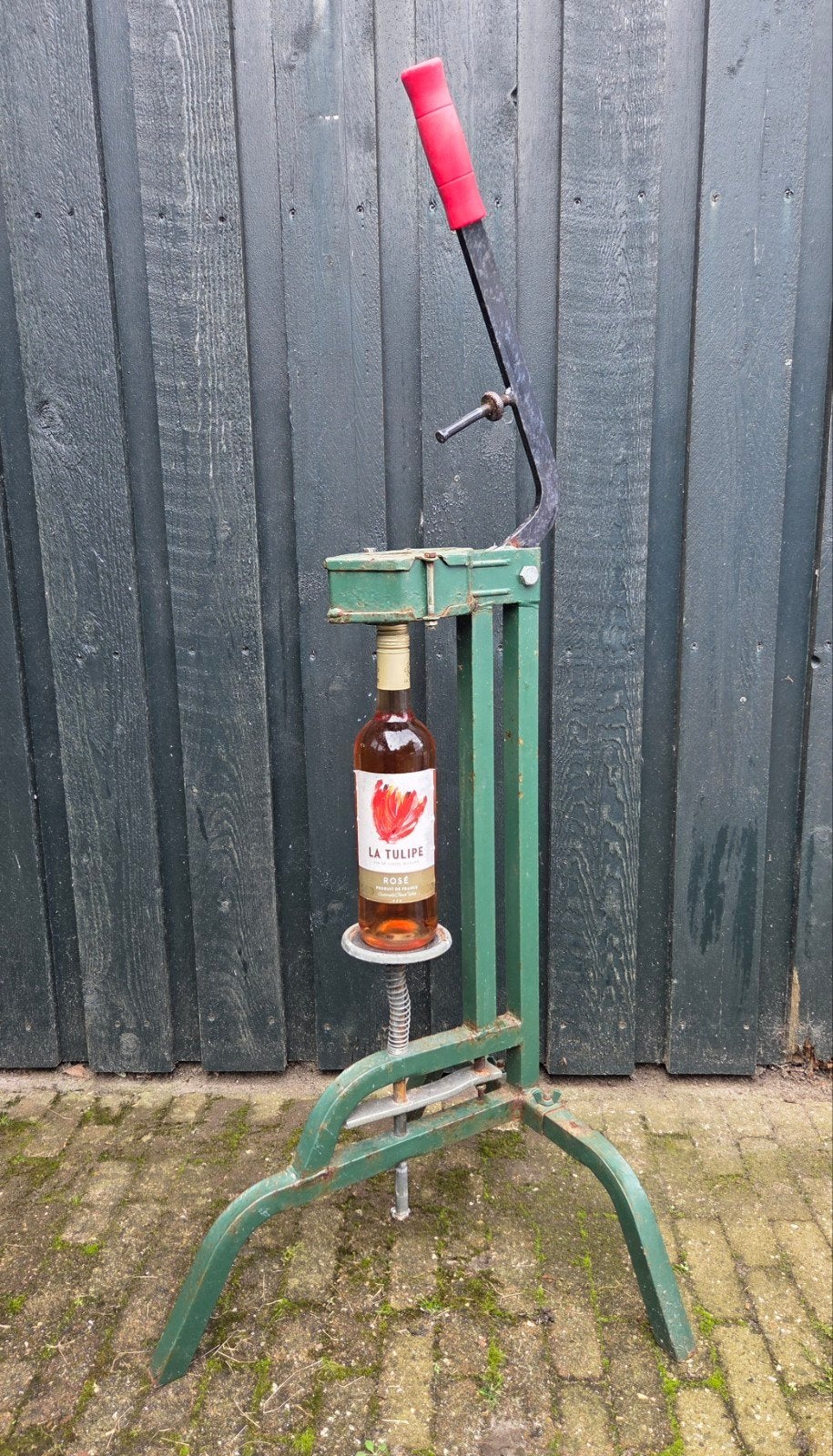 Vintage  flessenafsluiter / kurkapparaat, Ophalen, Gebruikt