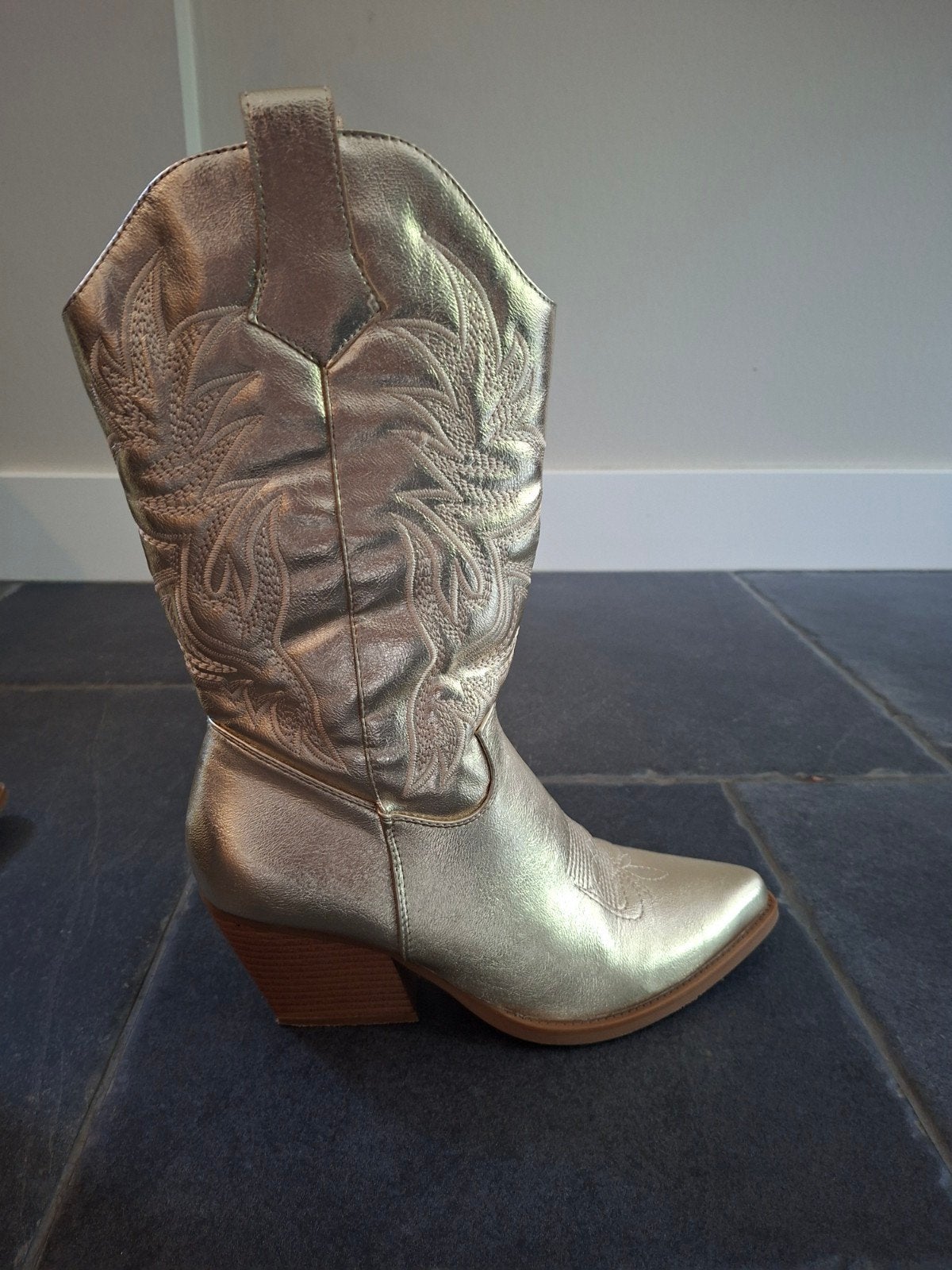 gouden cowboylaarzen, Kleding | Dames, Ophalen, Zo goed als nieuw