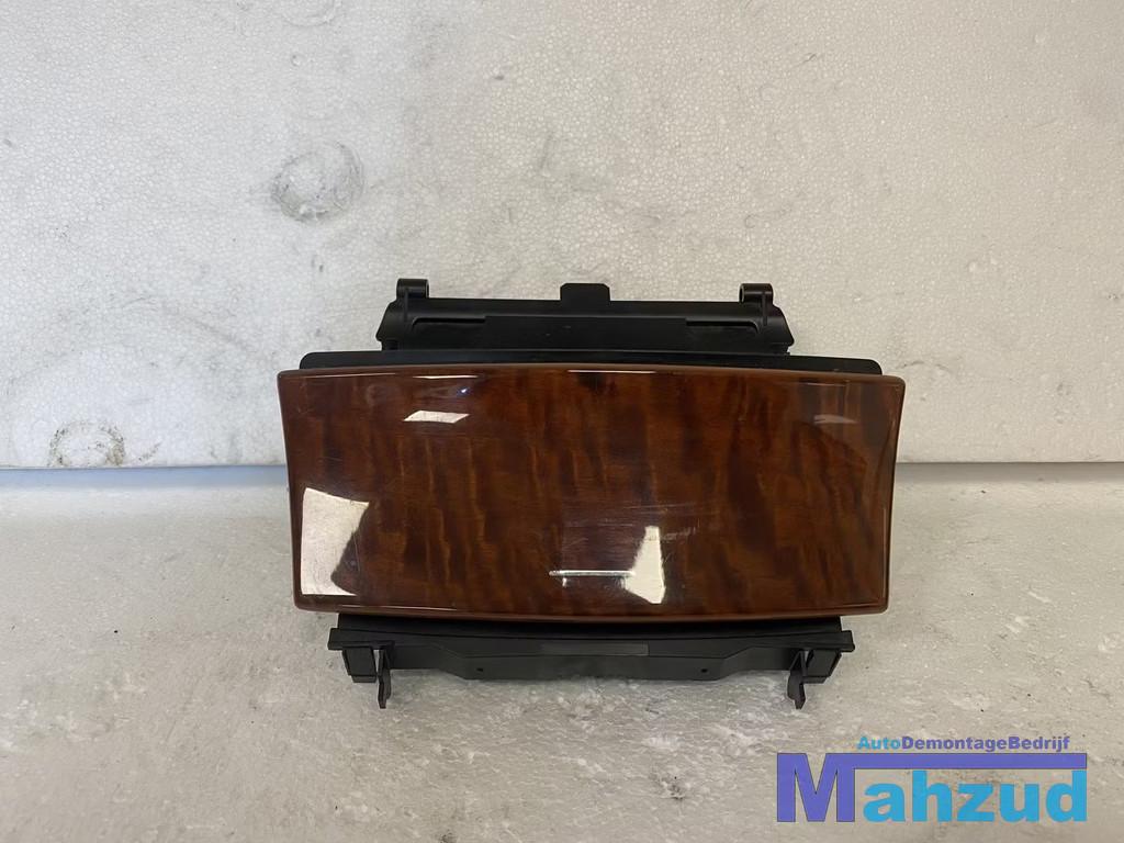 MERCEDES W203 C KLASSE Asbak hout A2036800852 2000-2007, Gebruikt, Mercedes-Benz AG, Mercedes-Benz, Ophalen of Verzenden