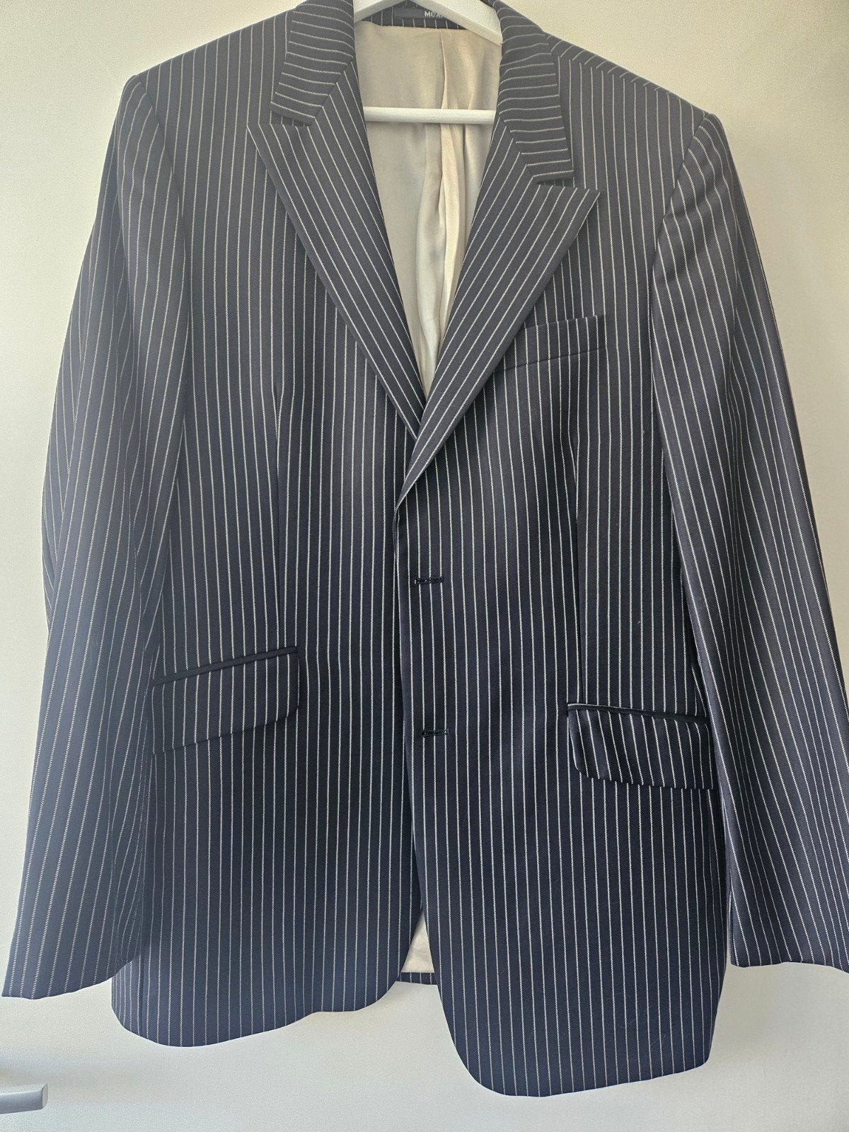 colbert 52 krijtstreep marineblauw, Kleding | Heren, Kostuums en Colberts, Verzenden, Zo goed als nieuw, Maat 52/54 (L), Blauw