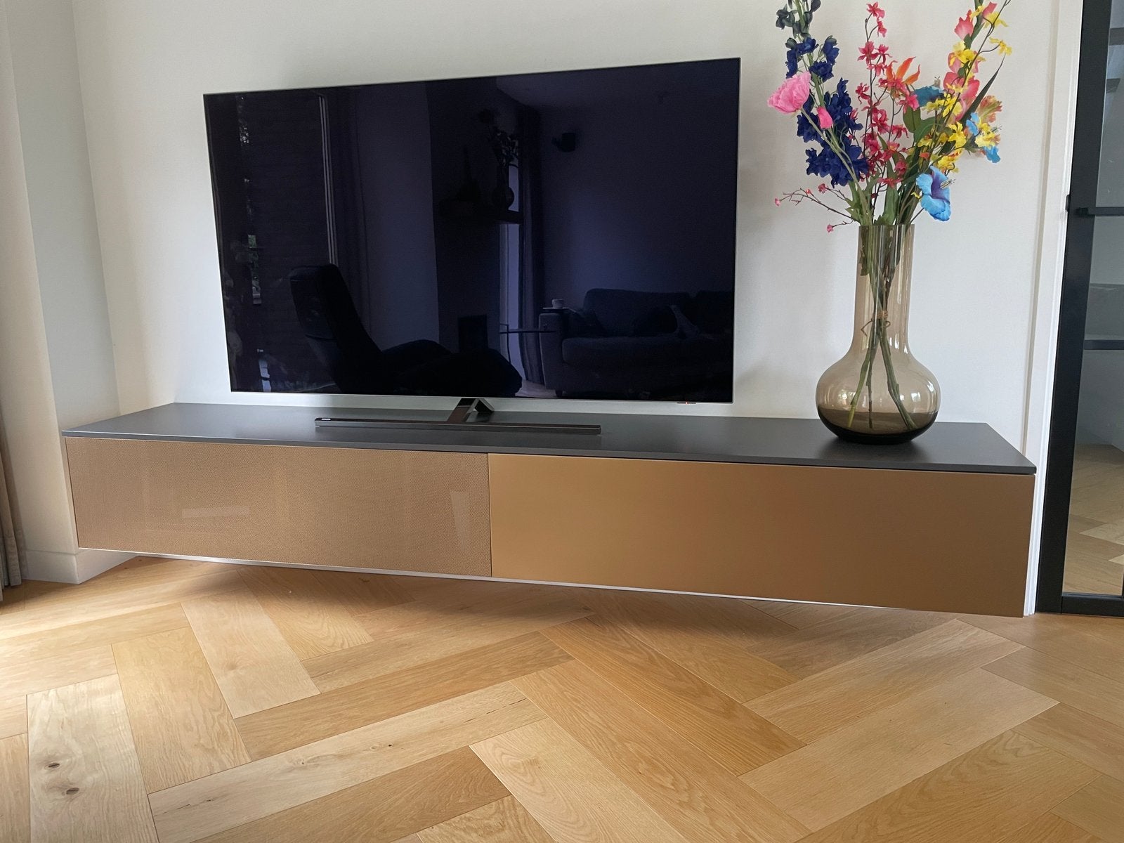 Tv kast zwevend, Ophalen, Zo goed als nieuw, 200 cm of meer, Minder dan 100 cm
