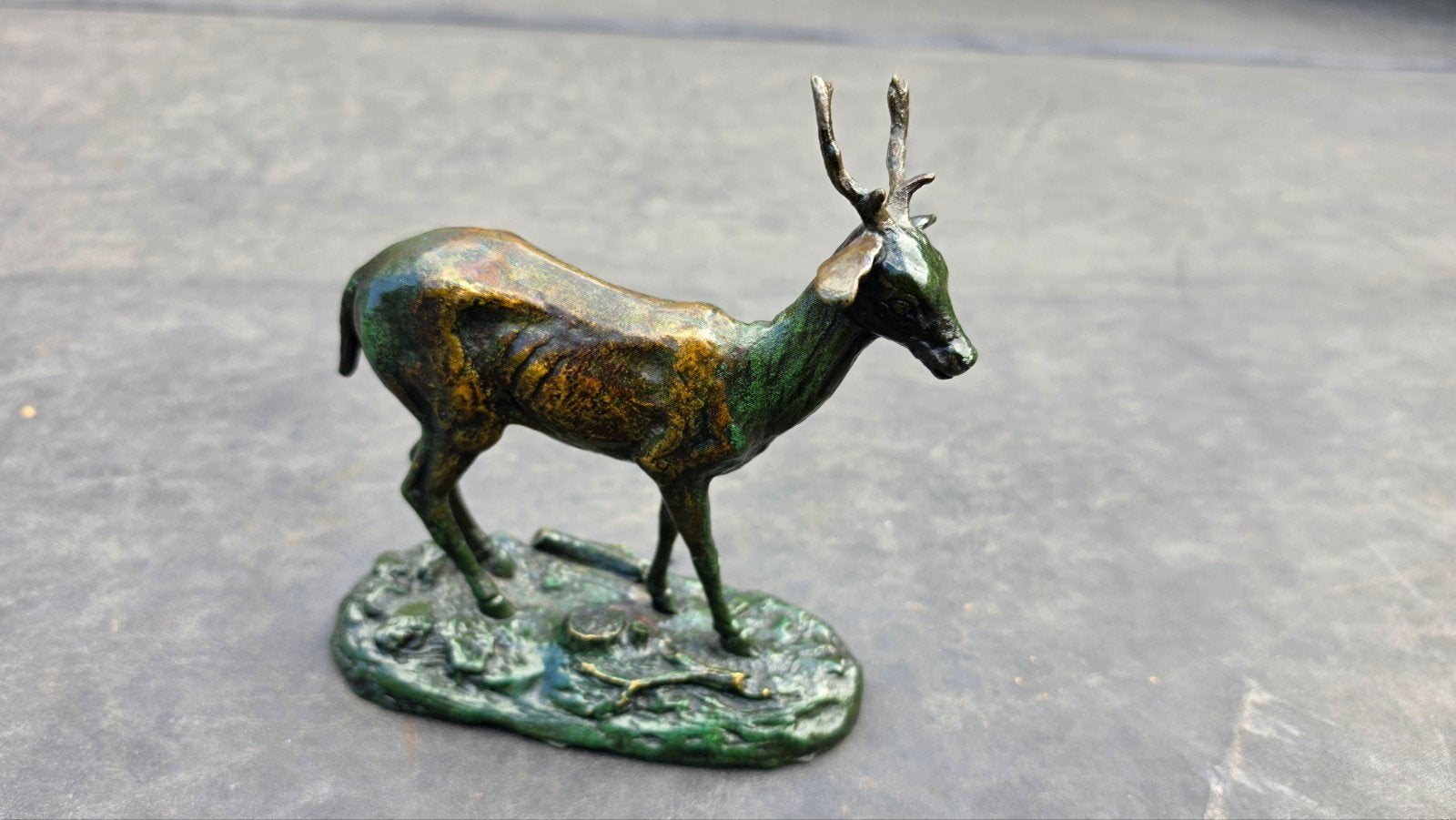 Bronzen hert beeldje - 700 gram, Ophalen of Verzenden