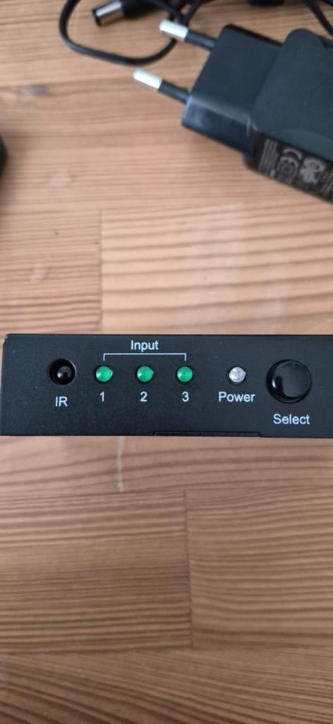 Hdmi 3x1 switch voor 4 en 8K, Ophalen, Zo goed als nieuw, Club 3d
