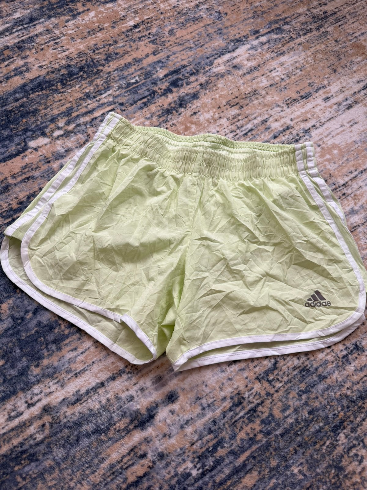 adidas Unisex Light Green Sage Marathon Running Shorts | S, Kort, Ophalen of Verzenden, Zo goed als nieuw, Maat 36 (S)