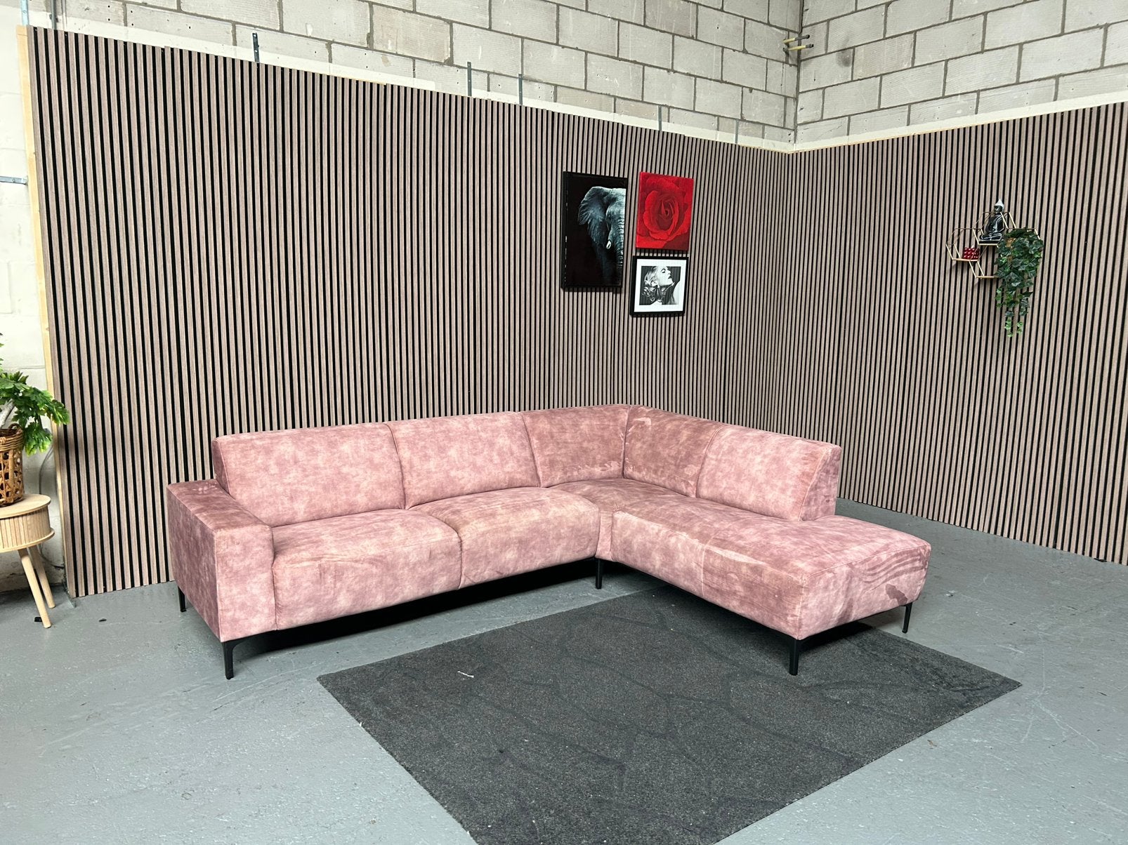 GRATIS LEVERING Hoekbank Velvet Roze 276X215 GEREINIGD, 250 tot 300 cm, Ophalen of Verzenden, Zo goed als nieuw, Vierpersoons of meer