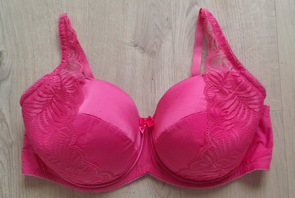 Roze bh met vulling - maat 95G. In nieuwstaat!!, Ophalen of Verzenden, Roze, BH