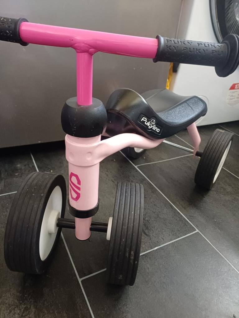 Pukylino vierwieler - zo goed als nieuw, Kinderen en Baby's, Speelgoed | Buiten | Voertuigen en Loopfietsen, Ophalen, Zo goed als nieuw