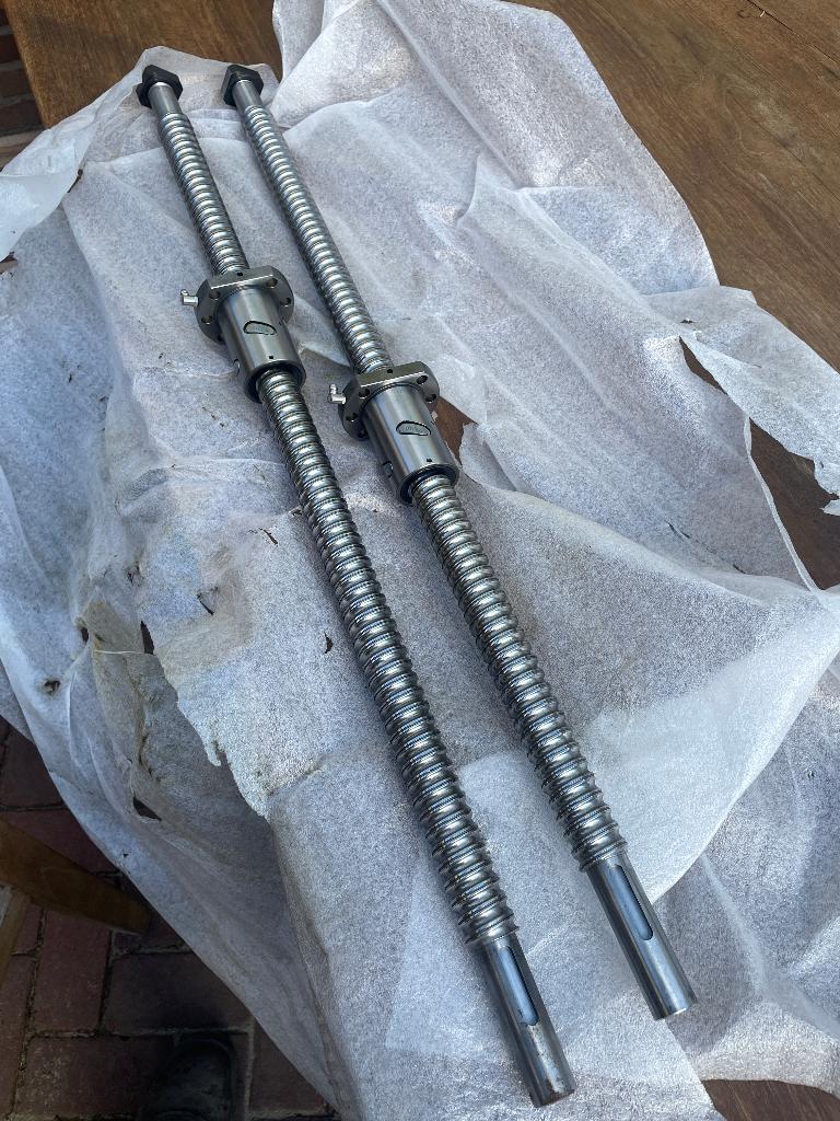 2 stuks kogelomloopspindel +/- 90cm, Ophalen of Verzenden, Nieuw