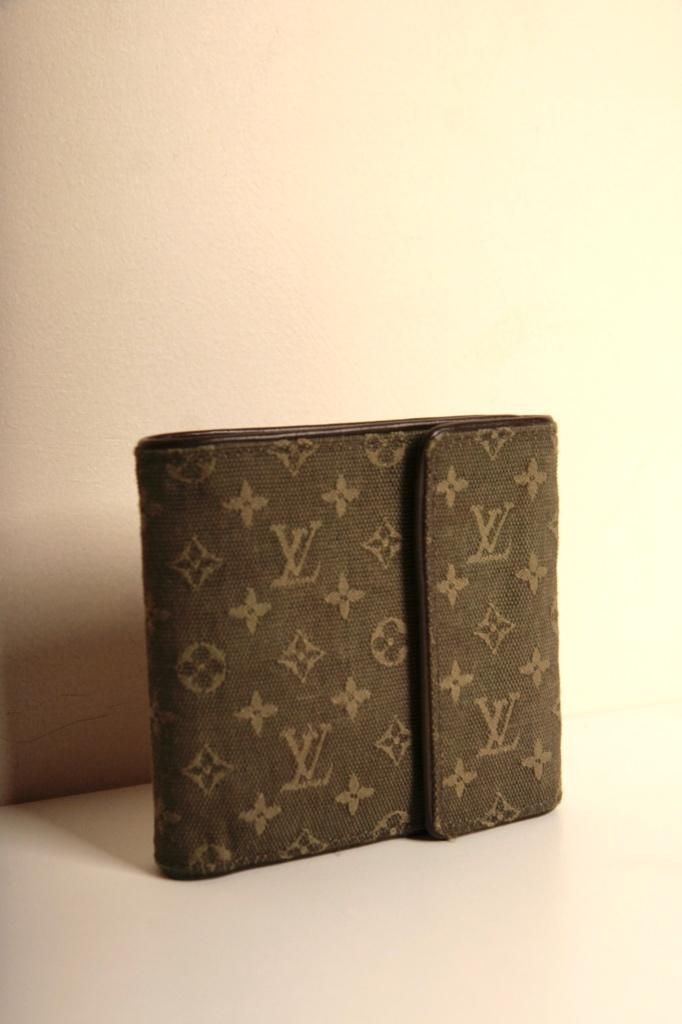 LOUIS VUITTON Canvas/leer olijfgroen portemonnee Wp € 450,-, Sieraden, Tassen en Uiterlijk, Portemonnees, Zo goed als nieuw, Overige merken