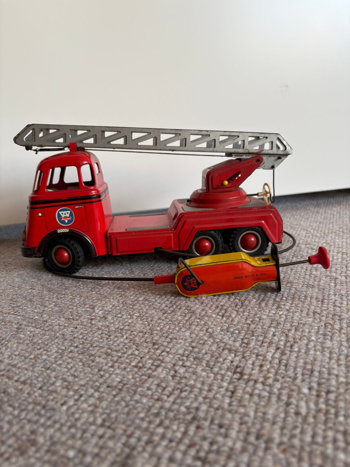 Arnold Brandweer Ladderwagen Blikken Speelgoed., Ophalen of Verzenden