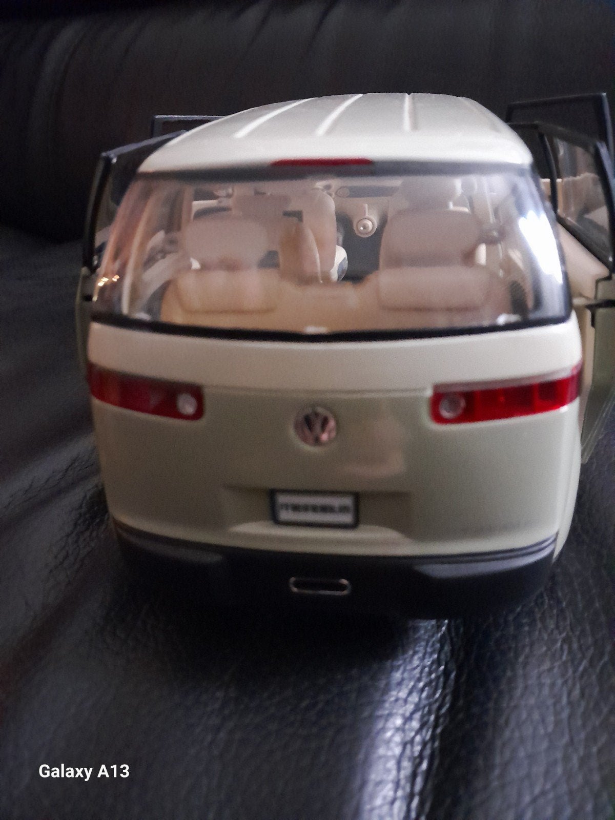 Volkswagen T5 Multivan modelauto - gedetailleerd, Ophalen