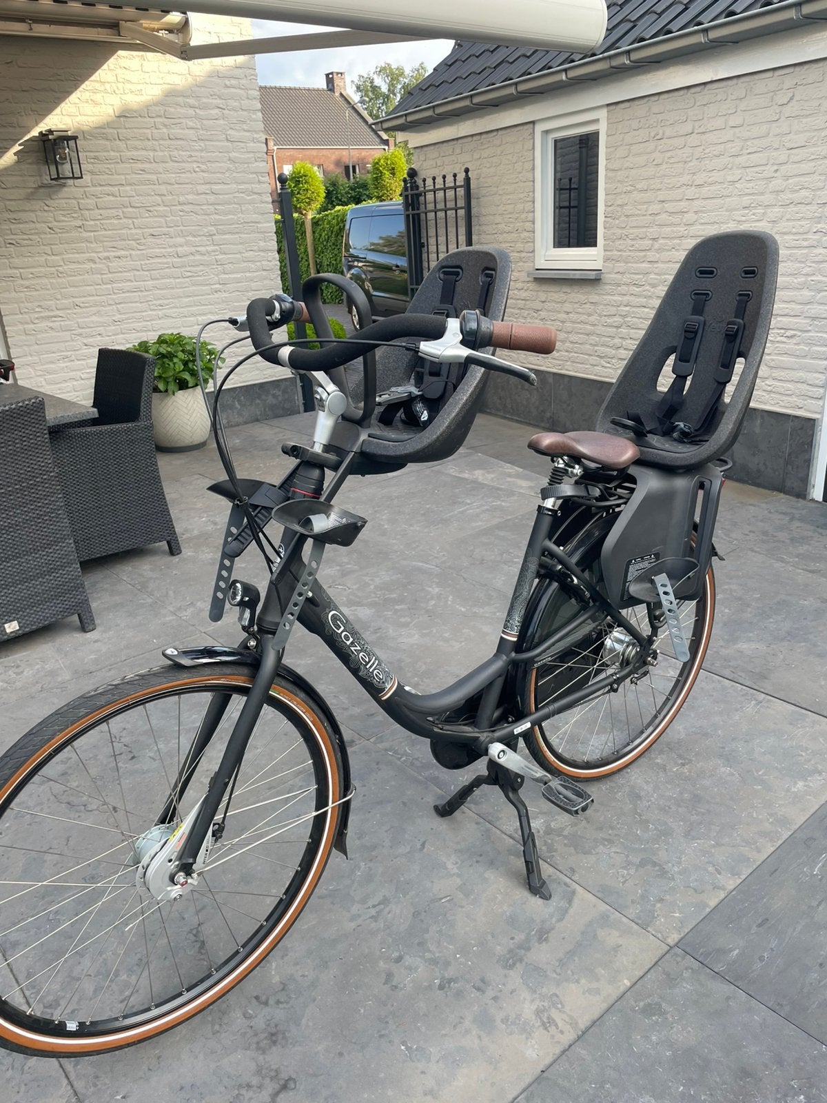 Gazelle Bloom moederfiets met Yepp voor en achterzitje, Fietsen en Brommers, Fietsen | Dames | Damesfietsen, Ophalen, Nieuw, Gazelle