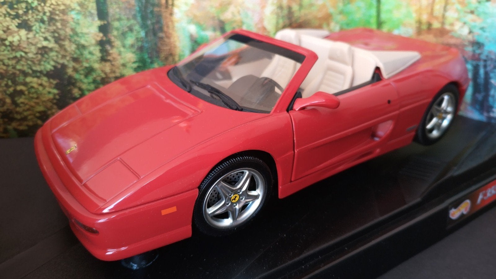 Ferrari F355 Spider 1:18 Hotwheels Pol, Auto, ., Ophalen of Verzenden, Zo goed als nieuw