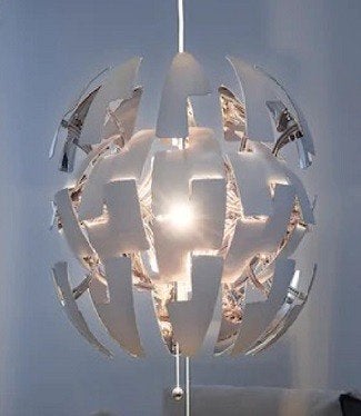 IKEA PS 2014 hanglamp in wit en zilverkleur (35 cm diameter), Ophalen, Kunststof, Design, Zo goed als nieuw