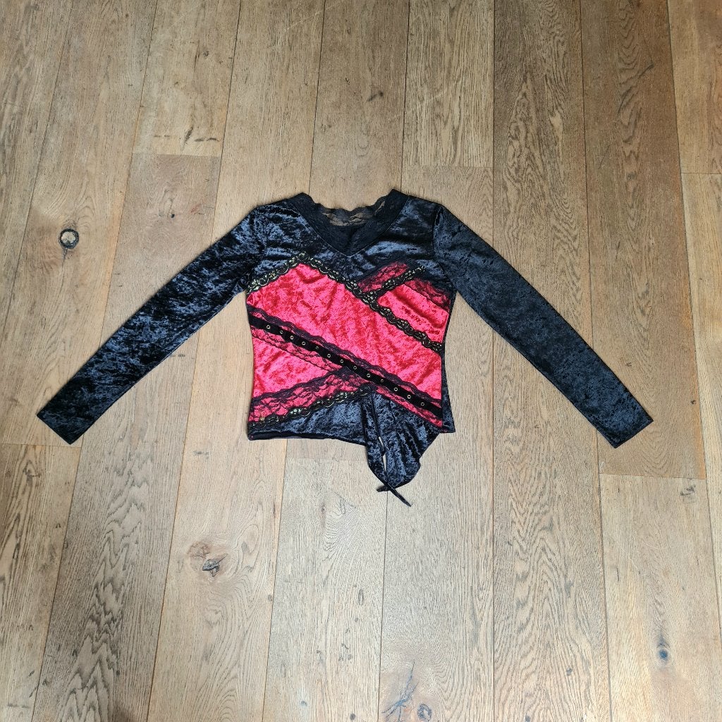 Zwart-rode top van kant en fluweel in mixed-media-stijl, Kleding | Dames, Ophalen of Verzenden, Vintage, Lange mouw, Maat 36 (S)