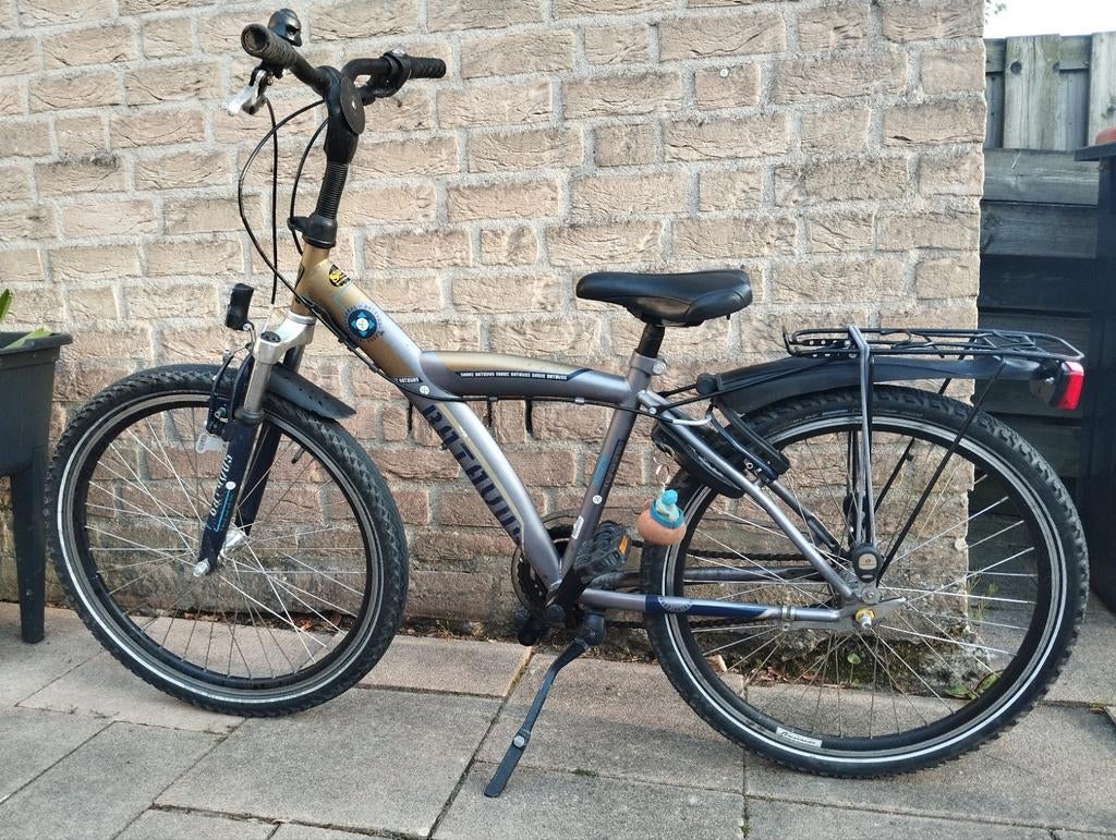 Gebruikte Batavus kinderfiets 8-10 jaar met slot t.e.a.b, Fietsen en Brommers, Fietsen | Kinderfietsjes, Ophalen, Gebruikt, 20 inch of meer