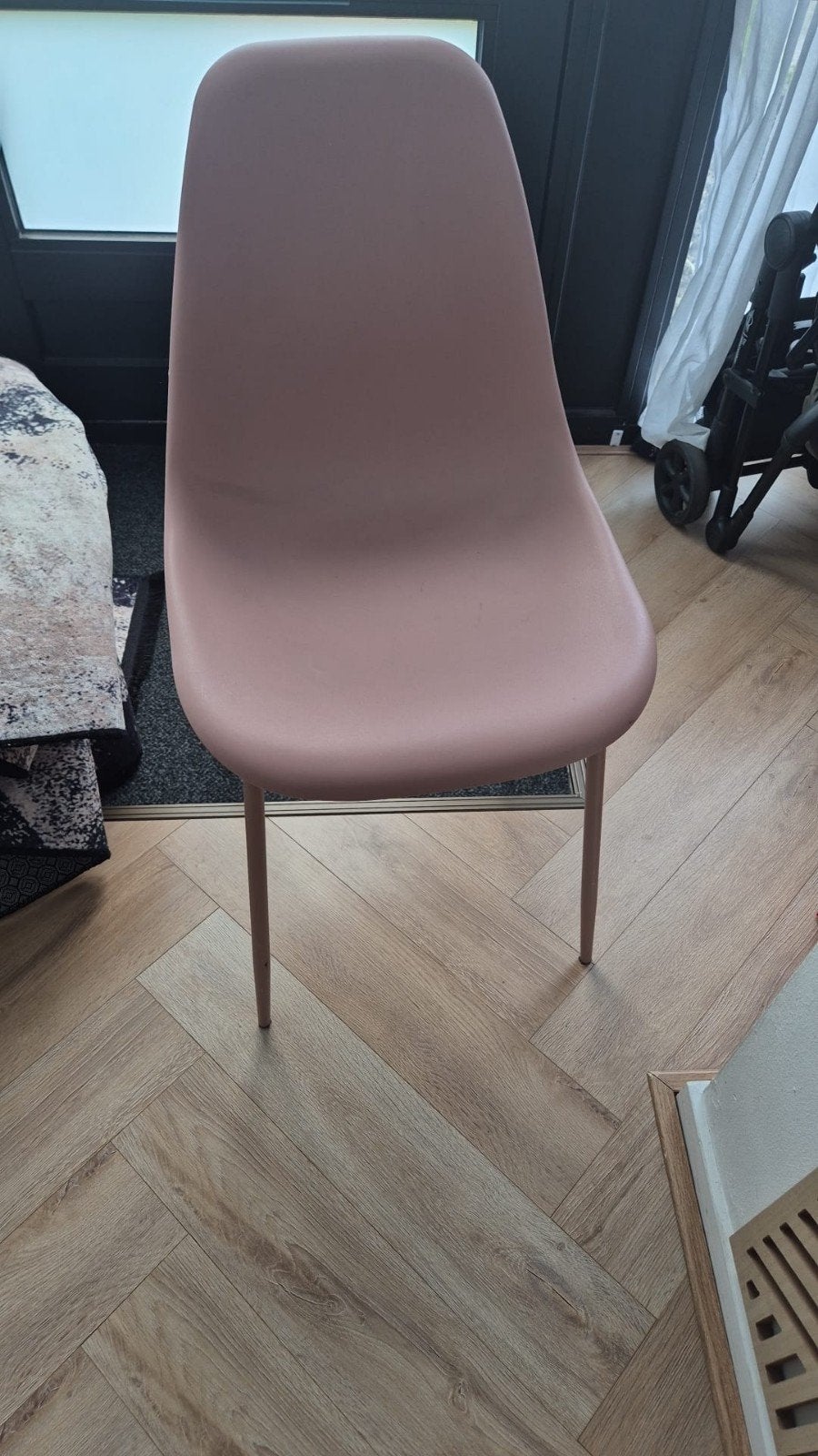 Roze stoel, Huis en Inrichting, Ophalen, Overige kleuren, Eén