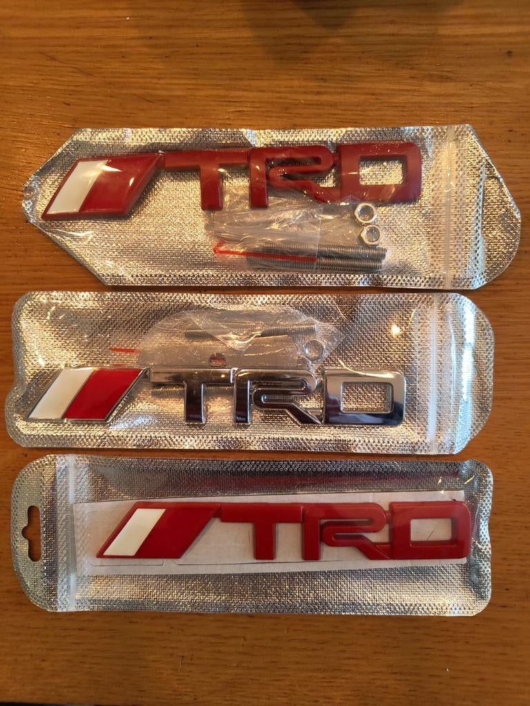 3x TRD Embleem, Toyota Racing Development, Ophalen